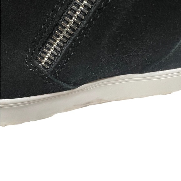 Steve Madden Woman Wedge Black Sneaker Booties 8 - Picture 3 of 8